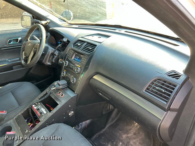 image for item EK4293 2017 Ford Explorer Police Interceptor  SUV