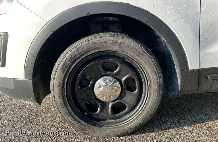 image for item EK4293 2017 Ford Explorer Police Interceptor  SUV