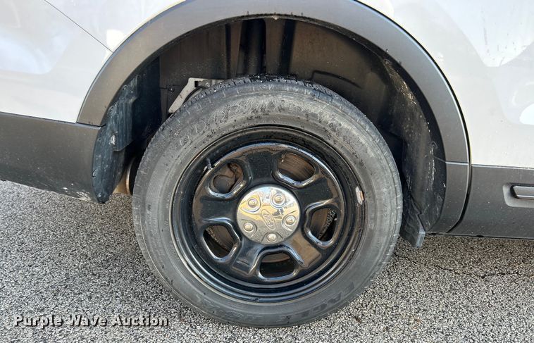 image for item EK4293 2017 Ford Explorer Police Interceptor  SUV