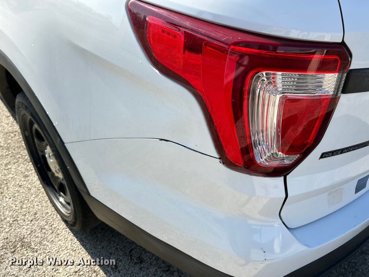 image for item EK4294 2016 Ford Explorer Police Interceptor  SUV