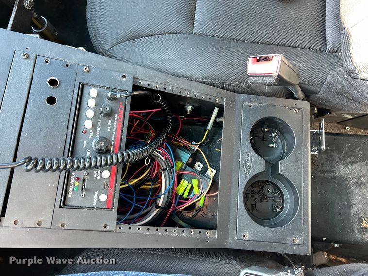 image for item EK4294 2016 Ford Explorer Police Interceptor  SUV