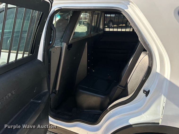 image for item EK4294 2016 Ford Explorer Police Interceptor  SUV