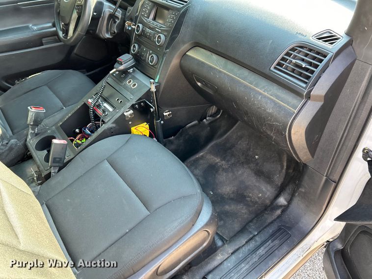 image for item EK4294 2016 Ford Explorer Police Interceptor  SUV
