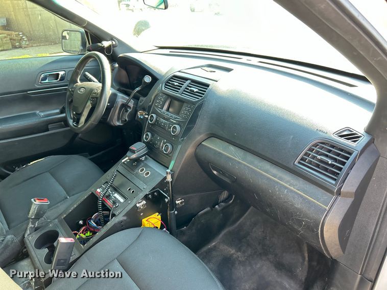 image for item EK4294 2016 Ford Explorer Police Interceptor  SUV