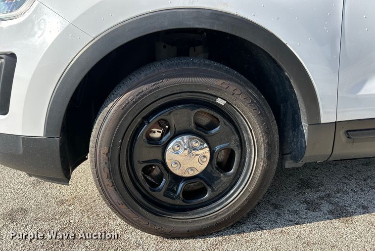 image for item EK4294 2016 Ford Explorer Police Interceptor  SUV