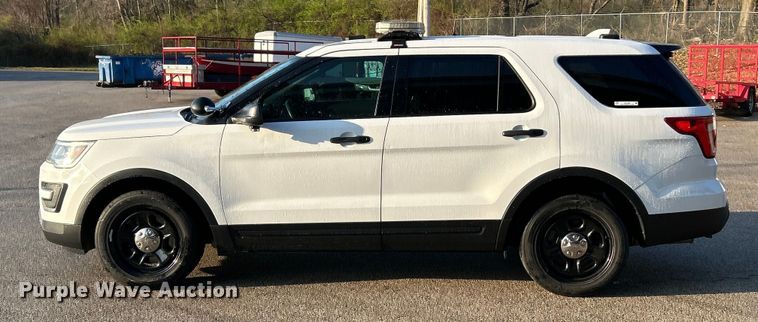 image for item EK4295 2017 Ford Explorer Police Interceptor  SUV