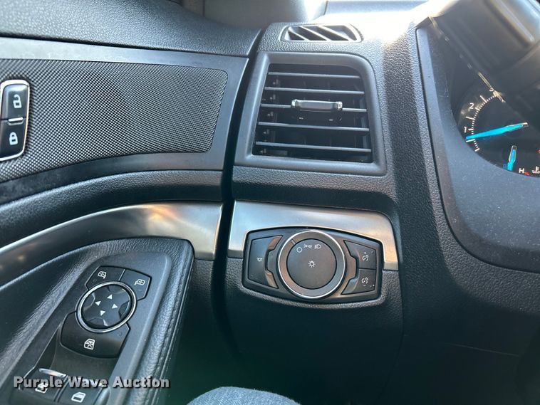 image for item EK4295 2017 Ford Explorer Police Interceptor  SUV