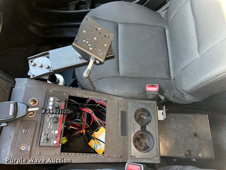 image for item EK4295 2017 Ford Explorer Police Interceptor  SUV