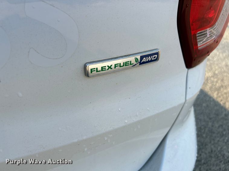 image for item EK4295 2017 Ford Explorer Police Interceptor  SUV