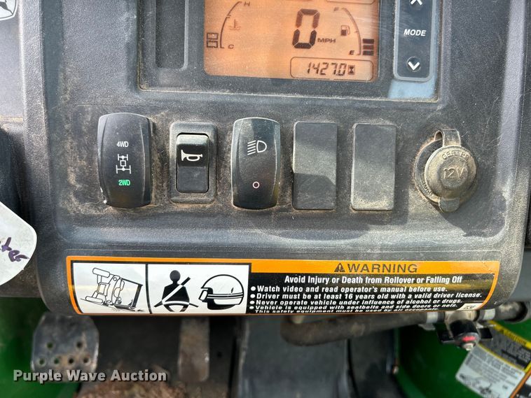 image for item EK4309 2015 John Deere Gator XUV 825i utility vehicle