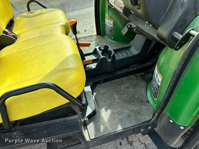 image for item EK4309 2015 John Deere Gator XUV 825i utility vehicle