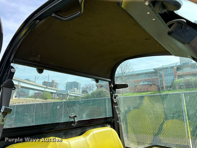 image for item EK4309 2015 John Deere Gator XUV 825i utility vehicle