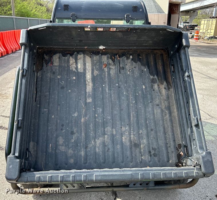 image for item EK4309 2015 John Deere Gator XUV 825i utility vehicle