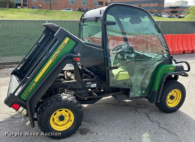 image for item EK4309 2015 John Deere Gator XUV 825i utility vehicle