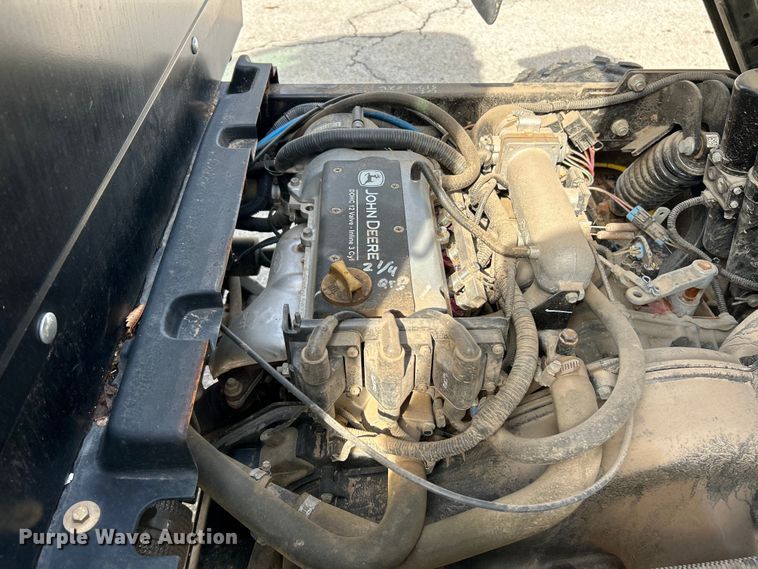 image for item EK4309 2015 John Deere Gator XUV 825i utility vehicle