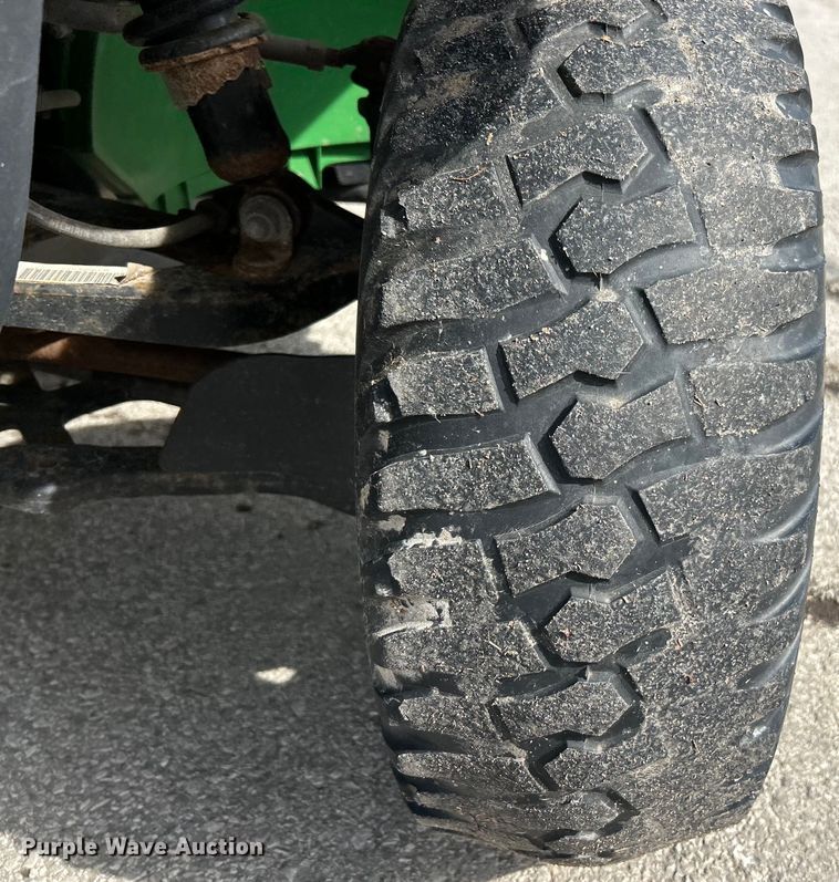 image for item EK4309 2015 John Deere Gator XUV 825i utility vehicle