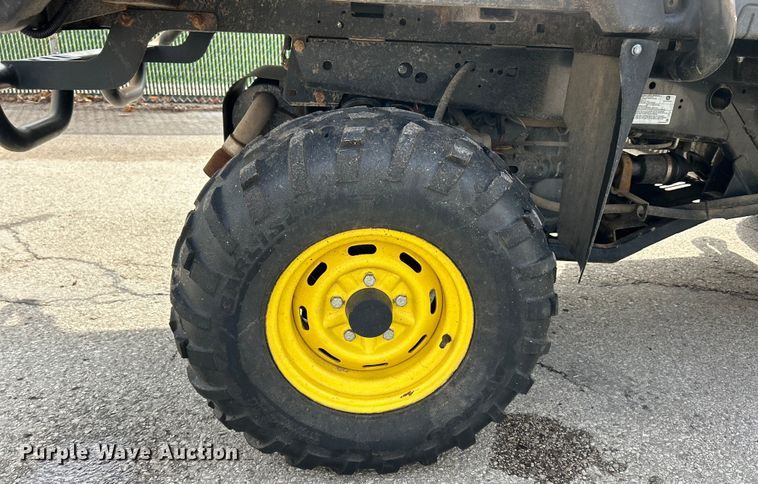 image for item EK4309 2015 John Deere Gator XUV 825i utility vehicle