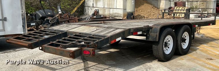 image for item EK4310 2009 Roadrunner  equipment trailer