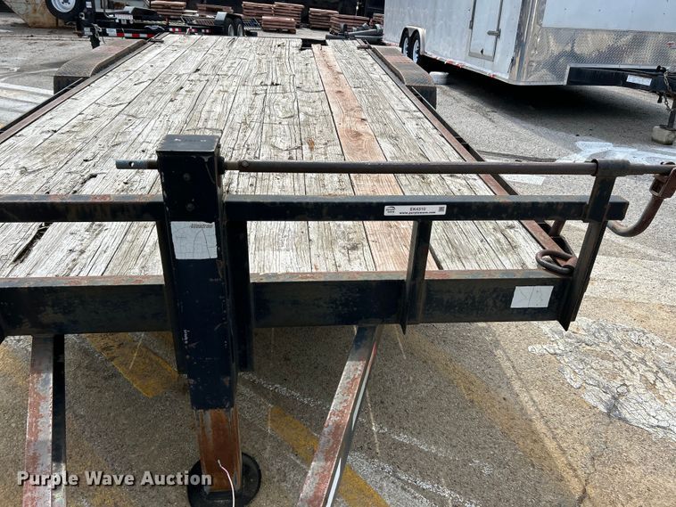 image for item EK4310 2009 Roadrunner  equipment trailer