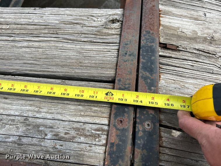 image for item EK4310 2009 Roadrunner  equipment trailer