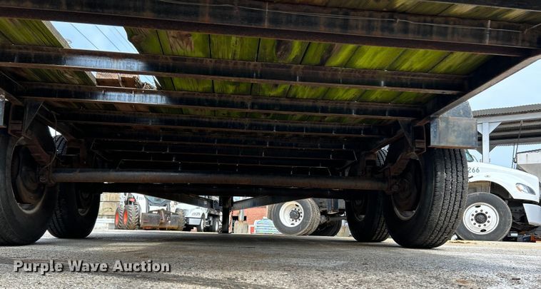 image for item EK4310 2009 Roadrunner  equipment trailer