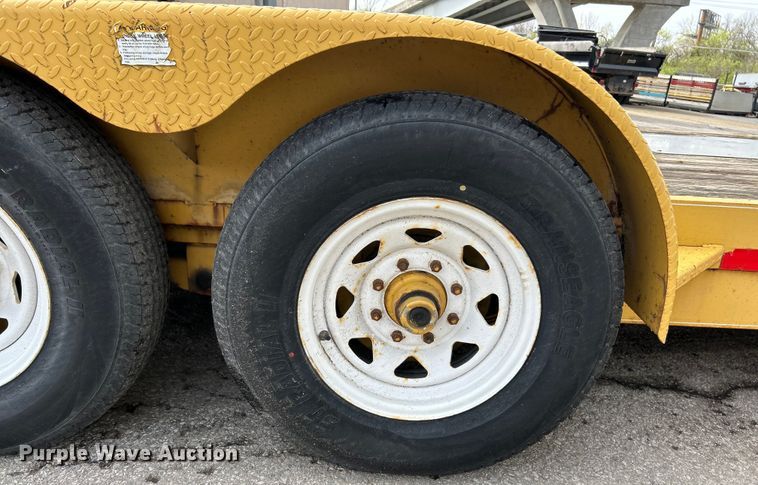 image for item EK4314 2009 Mac-Lander 20TFHWB equipment trailer