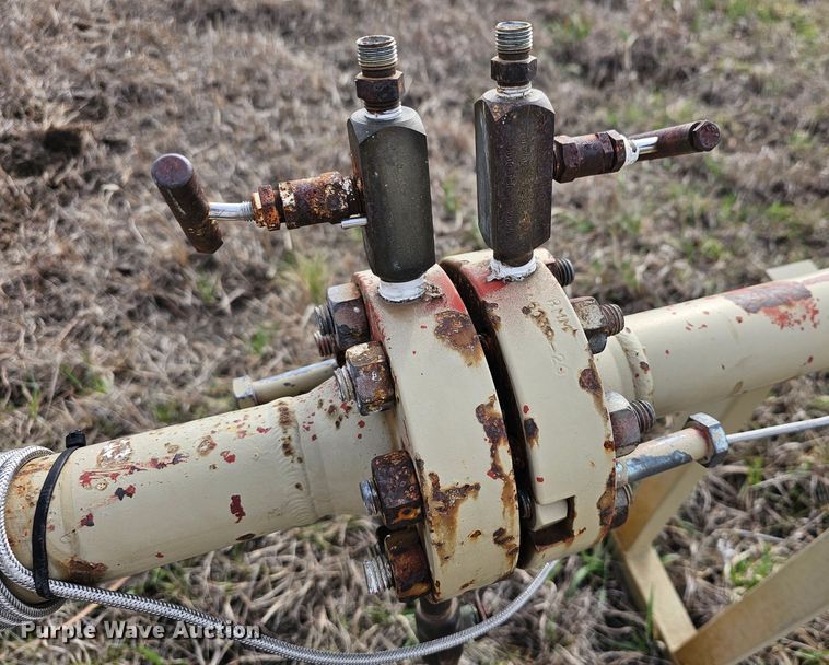 image for item EK5653 Oilfield equipment