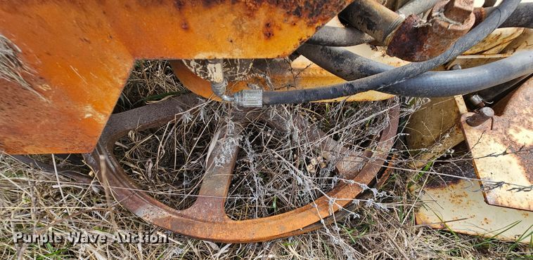 image for item EK5657 Oilfield equipment