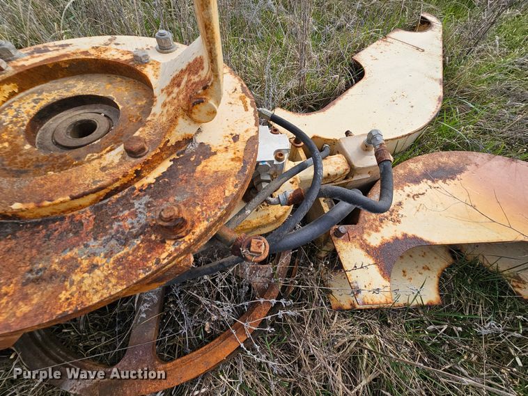 image for item EK5657 Oilfield equipment