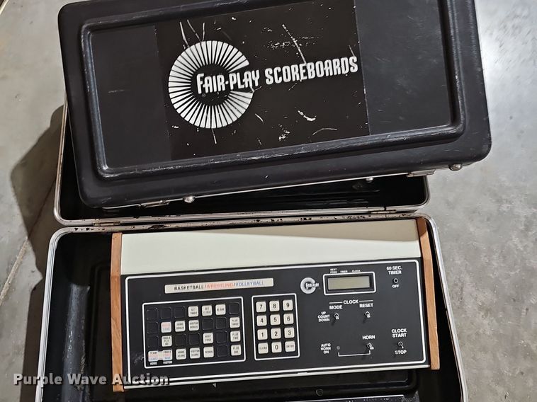 image for item EK5676 (2) Fair Play scoreboards