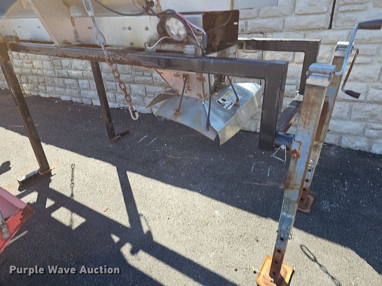 image for item EK5679 Snow removal equipment 