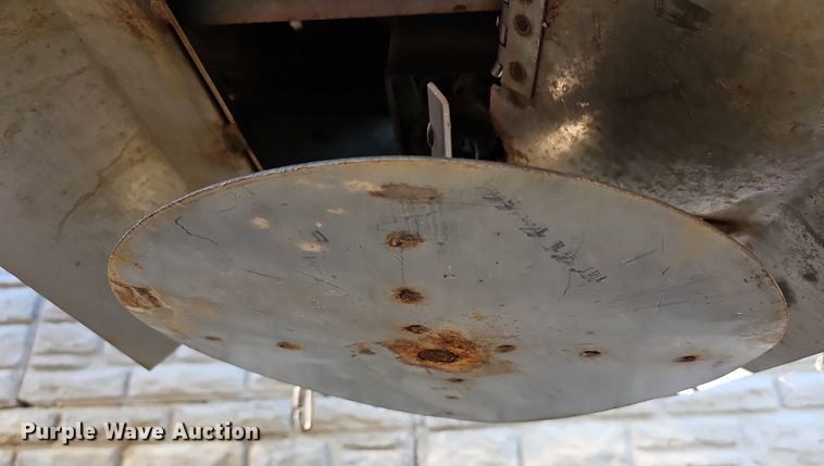 image for item EK5679 Snow removal equipment 