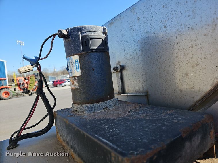 image for item EK5679 Snow removal equipment 