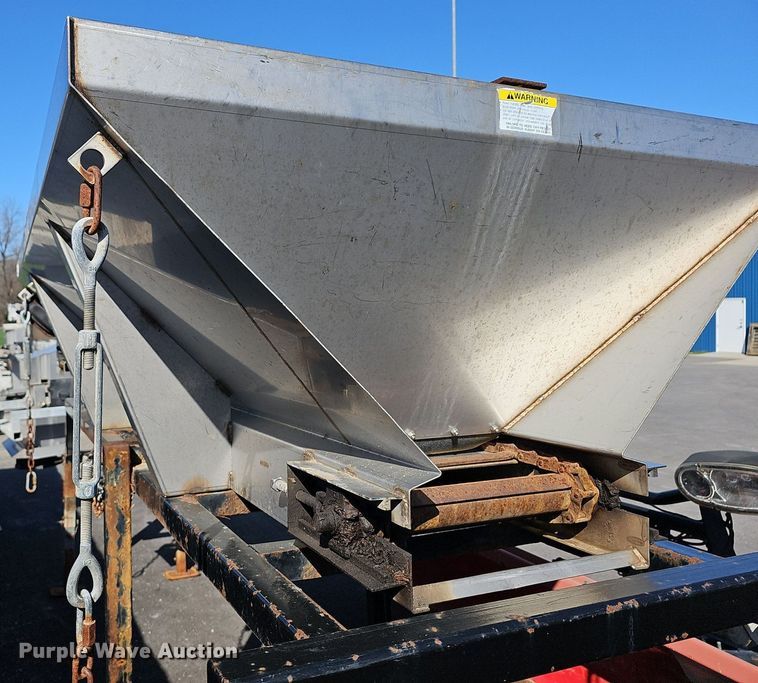 image for item EK5679 Snow removal equipment 