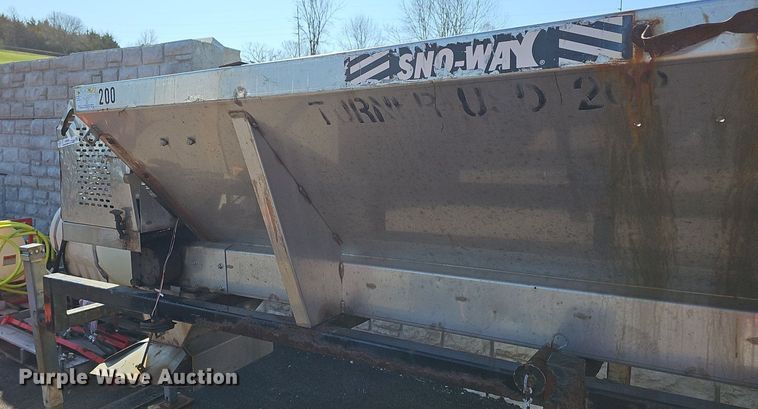 image for item EK5680 Snow removal equipment 