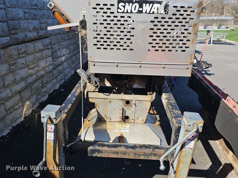 image for item EK5680 Snow removal equipment 