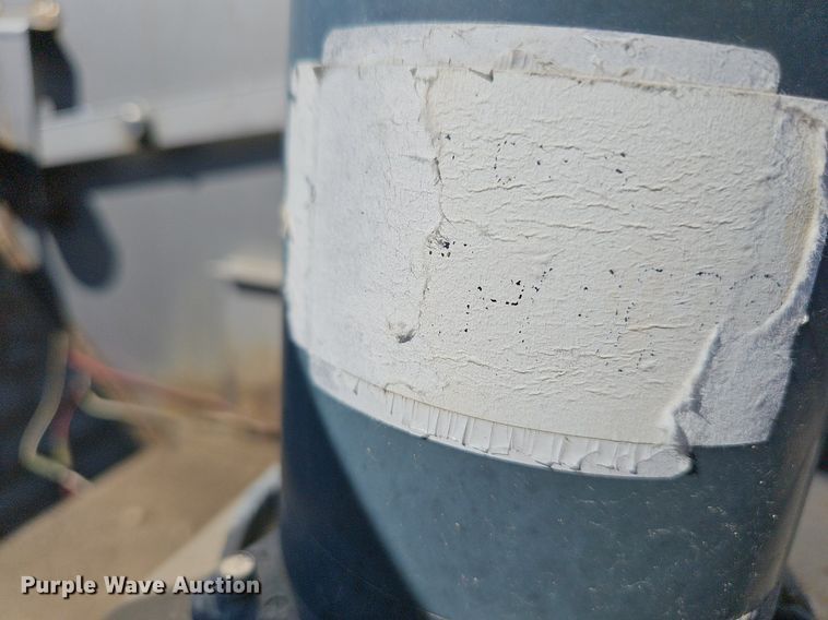 image for item EK5680 Snow removal equipment 