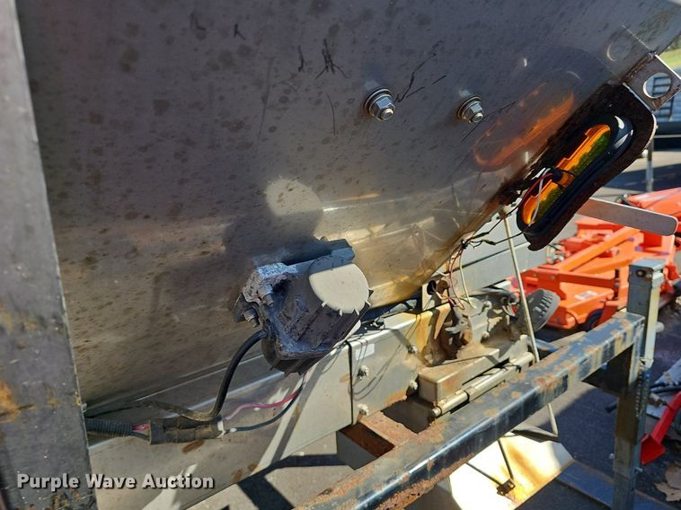 image for item EK5680 Snow removal equipment 