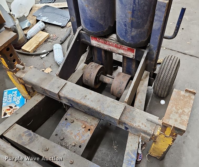 image for item EK5684 (2)  jacks