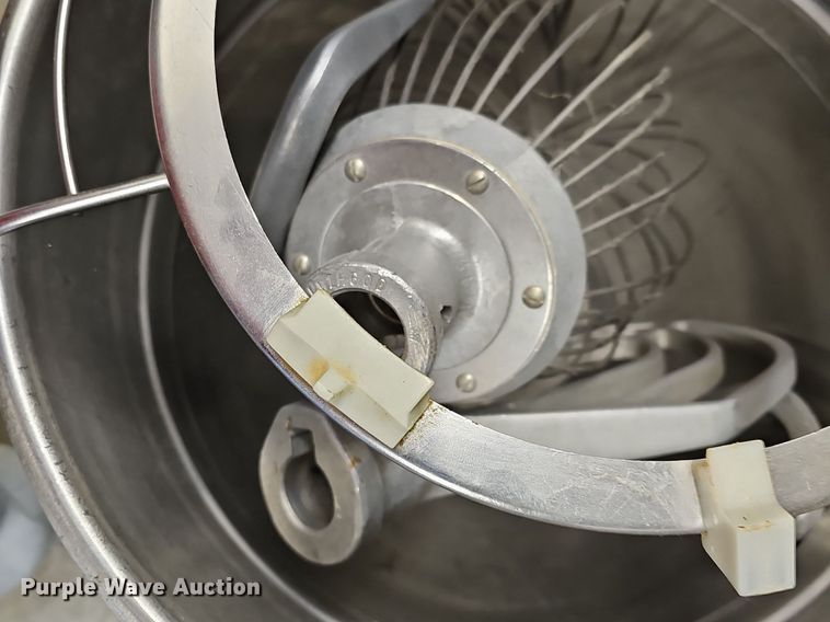 image for item EK5701 Hobart H600T mixer