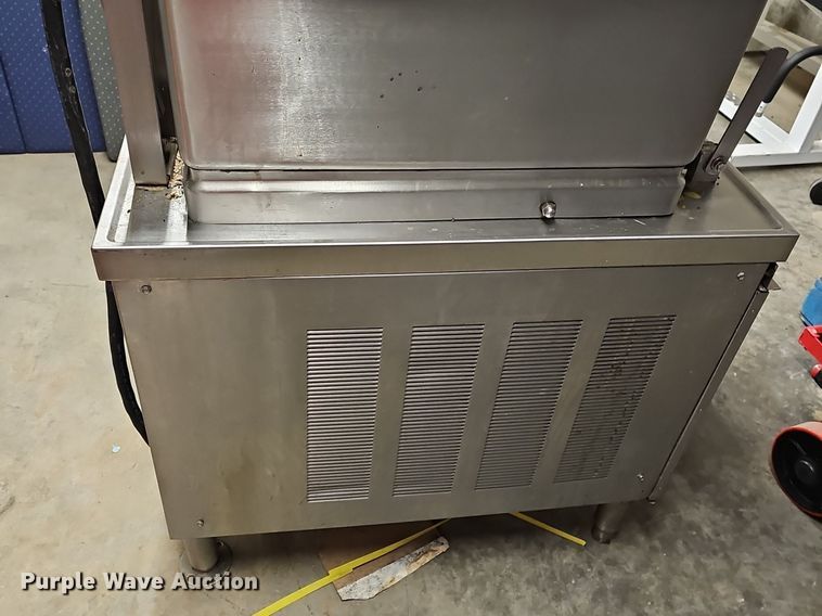 image for item EK5705 (2) tilt skillets