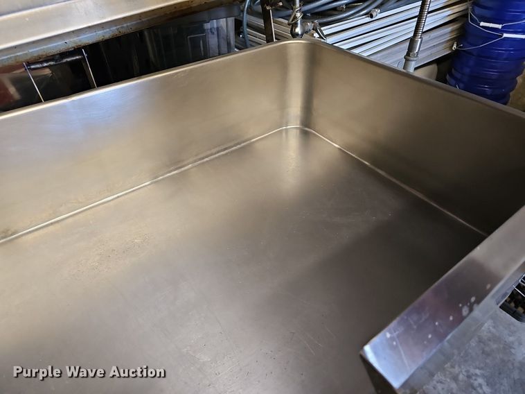 image for item EK5705 (2) tilt skillets