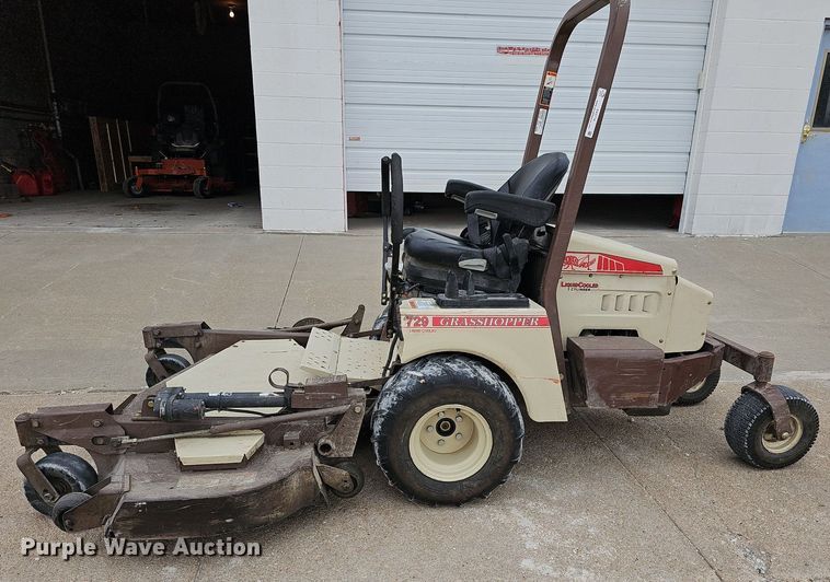 image for item EK5716 Grasshopper  729T6 ZTR lawn mower