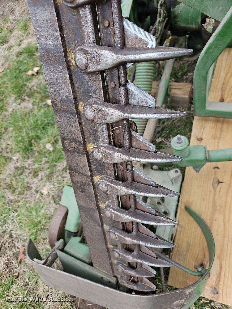 image for item EK5717 John Deere  350 sickle mower