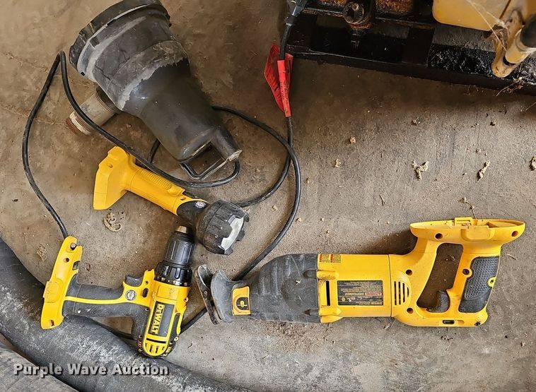 image for item EK5722 Tools