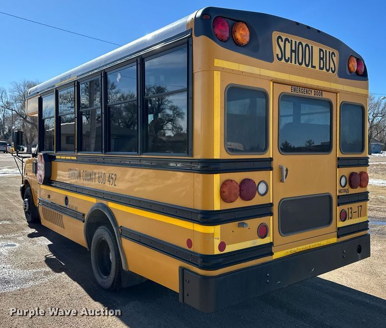 image for item EK9932 2012 Chevrolet 4500 school bus