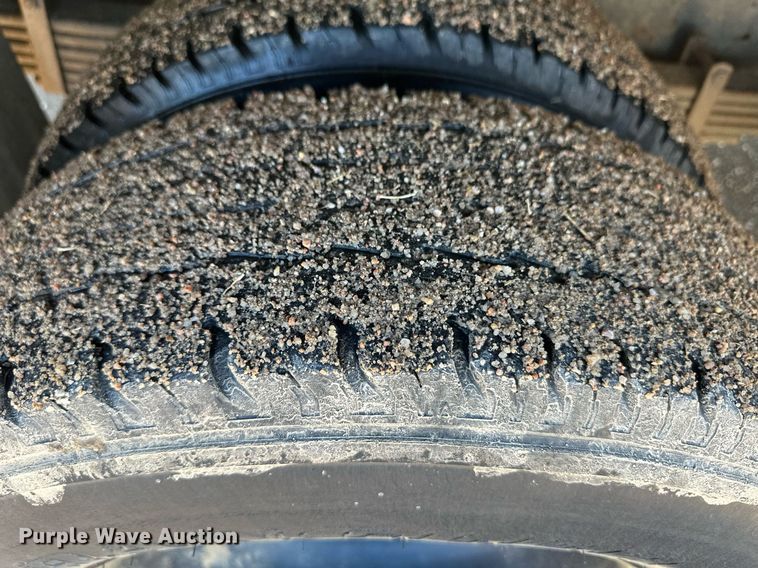 image for item EK9932 2012 Chevrolet 4500 school bus