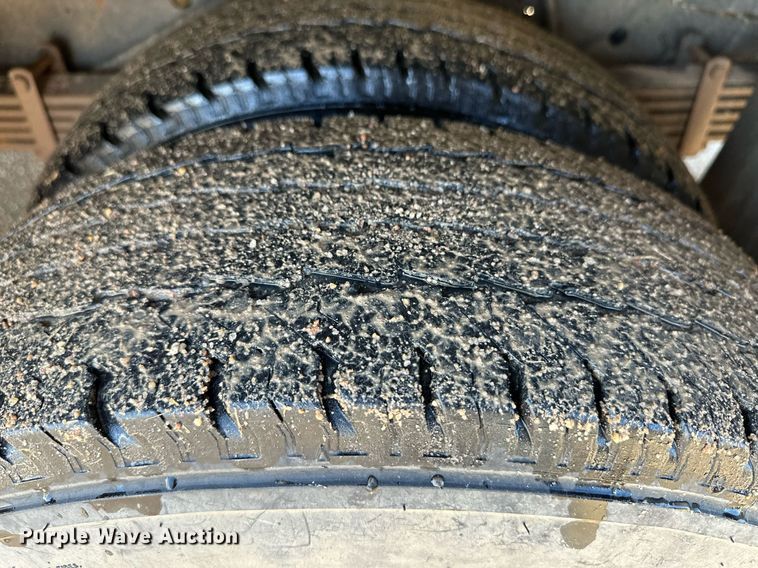 image for item EK9932 2012 Chevrolet 4500 school bus