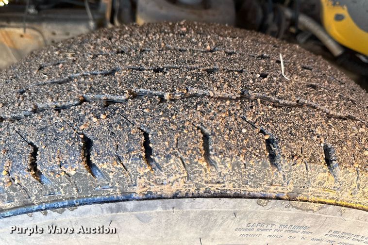 image for item EK9932 2012 Chevrolet 4500 school bus