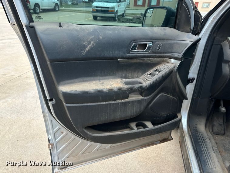 image for item IB9348 2014 Ford Explorer Police Interceptor SUV